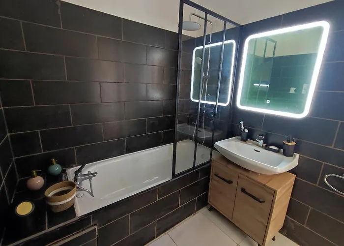 Spacious, Comfortable, Serene 公寓 *